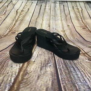 Aldo Black Wedges/black rhinestones on the straps